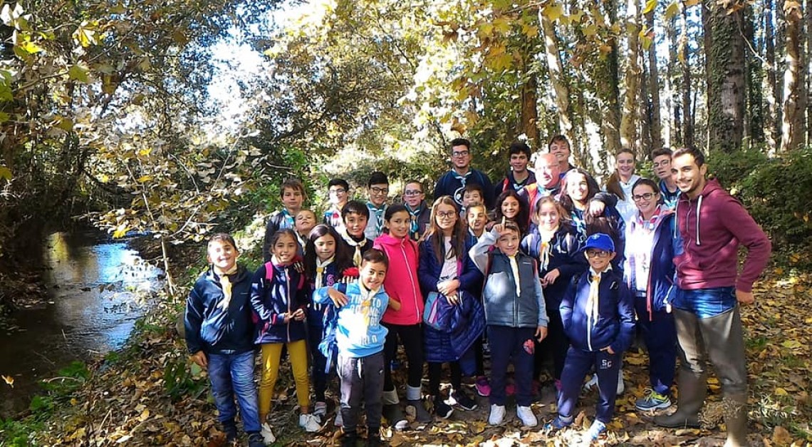 Escuteiros de Prado em ação ambiental na Ribeira de Febros